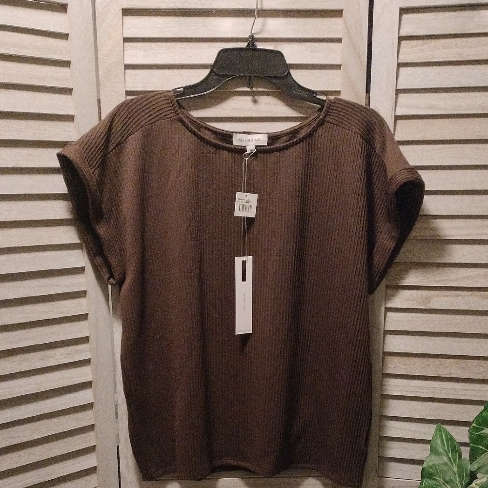⚜️ NWT Set The Stage Ribbed Knit Top